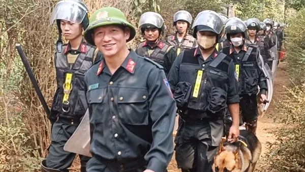 Lính cơ động đánh án trên cao nguyên