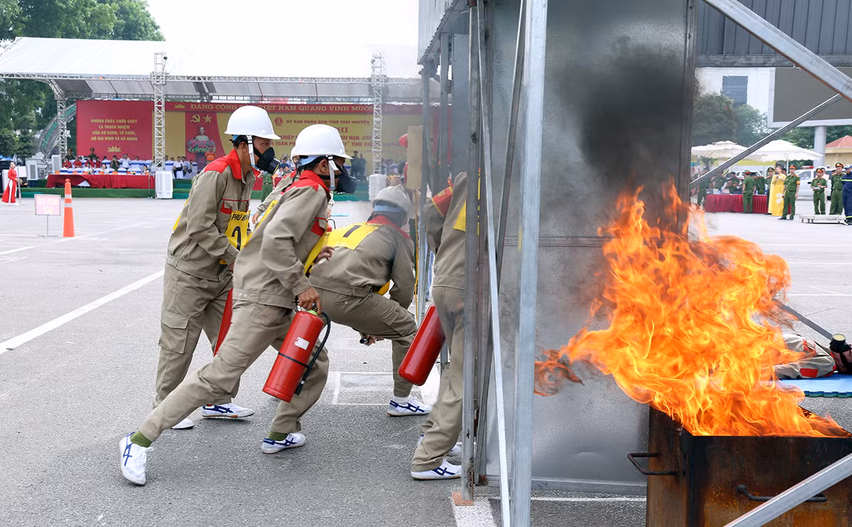 Tổ liên gia các tỉnh thi phòng cháy, cứu nạn năm 2024 -0