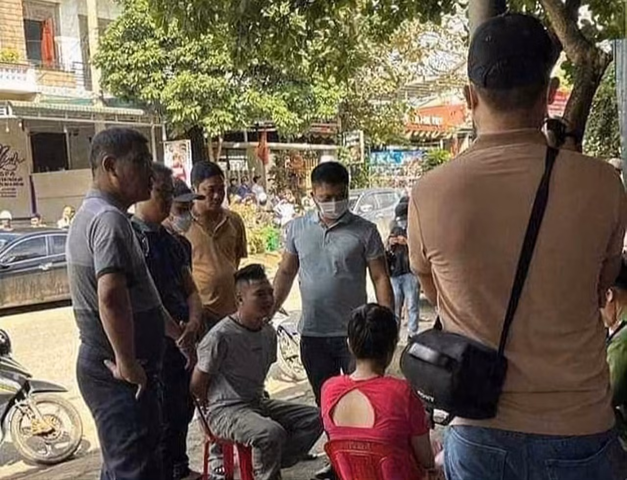 Thủ đoạn của Quân “Idol” cho hàng chục người vay tiền lãi suất “cắt cổ” -0