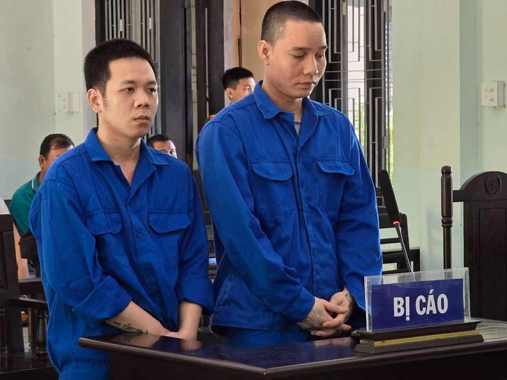 Quen nhau sau lần gặp ở karaoke, cặp đôi lãnh 39 năm tù -0