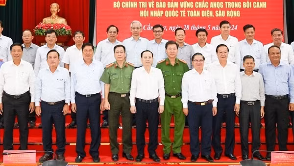 Công an TP Cần Thơ chủ động phòng ngừa, đấu tranh hiệu quả tội phạm trên lĩnh vực kinh tế