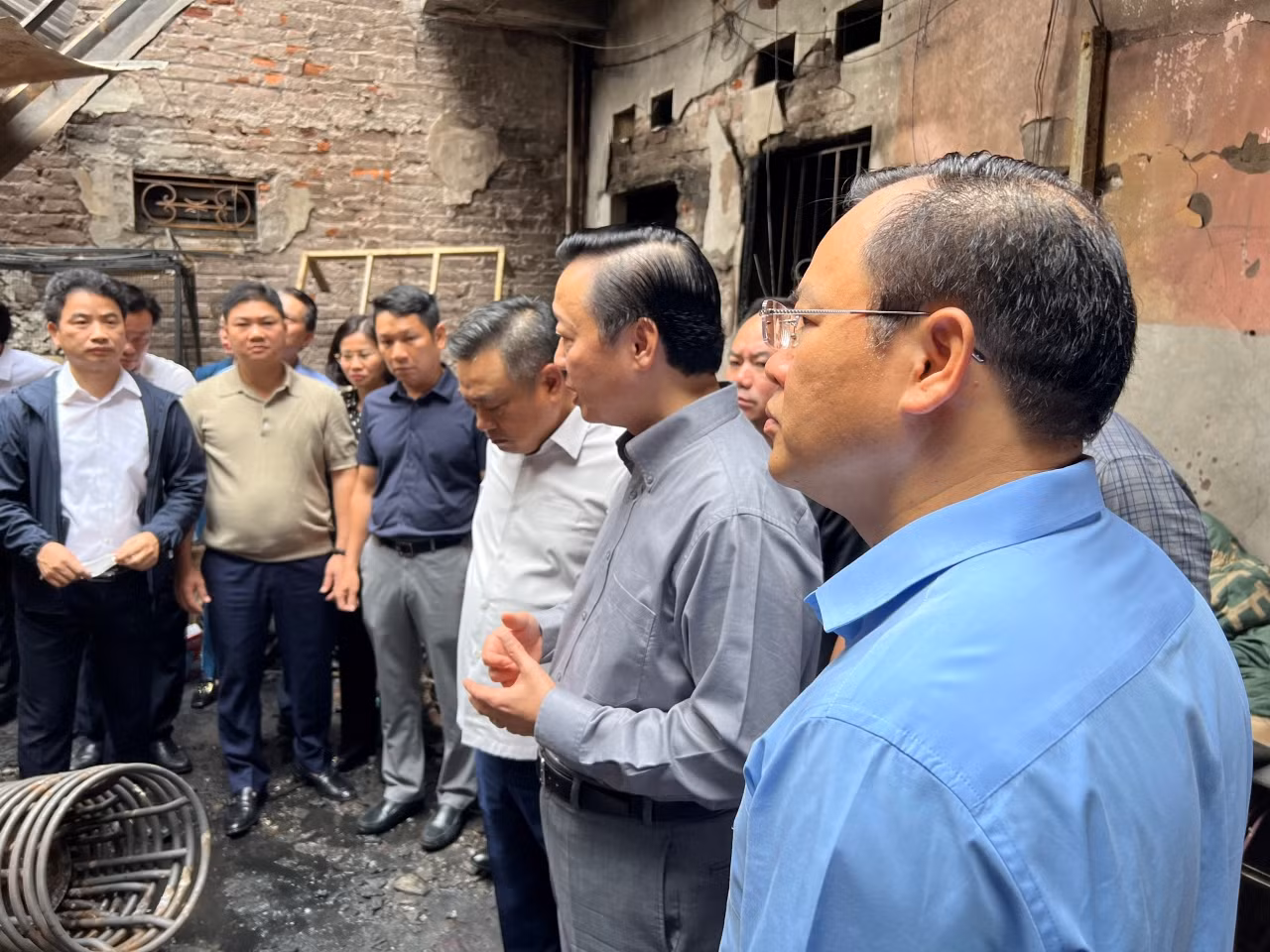 Phó Thủ tướng Trần Hồng Hà trực tiếp đến hiện trường vụ cháy để chỉ đạo PCCC, cứu nạn cứu -0