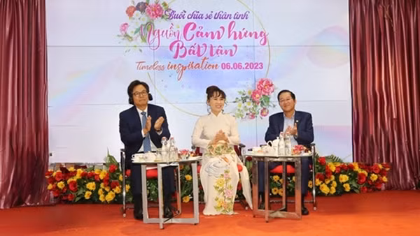 HDBank tiên phong công bố Báo cáo Phát triển bền vững 2024