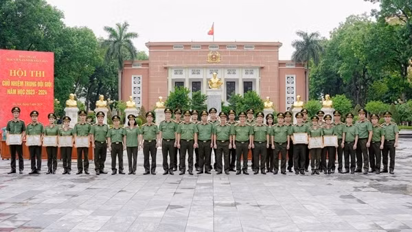 Sôi nổi Hội thi Chủ nhiệm trung đội giỏi Học viện ANND