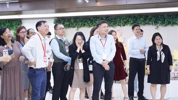 Giải thưởng quốc tế vinh danh ROX Group vì nỗ lực đổi mới sáng tạo