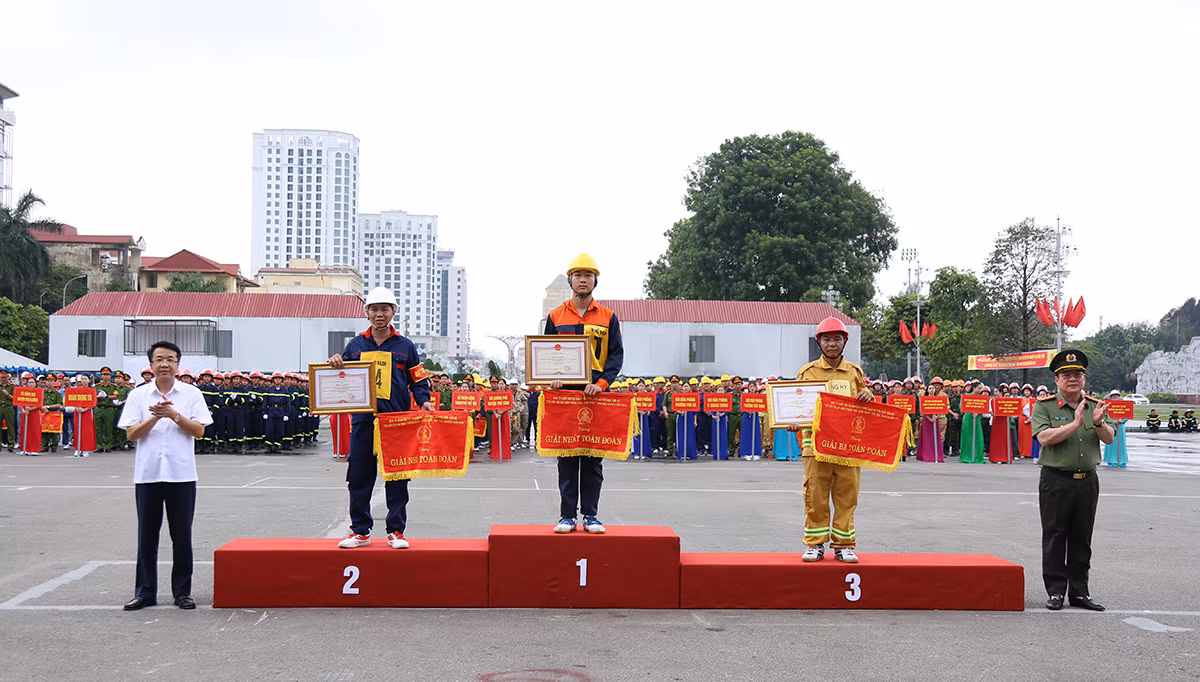 Tổ liên gia các tỉnh thi phòng cháy, cứu nạn năm 2024 -0