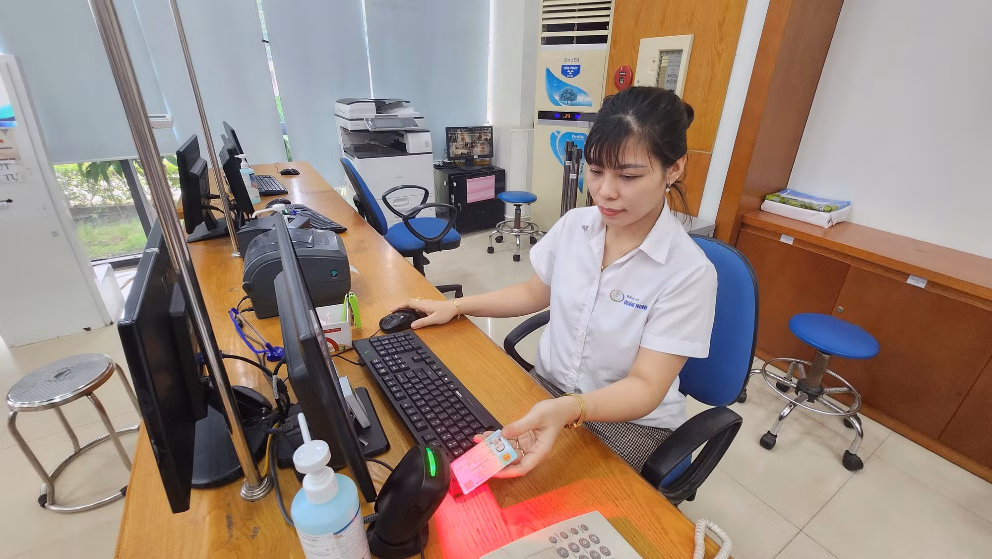 5 lợi ích người dân, doanh nghiệp được thụ hưởng từ triển khai Đề án 06 của BHXH Việt Nam -0