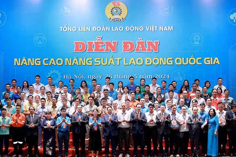Quan hệ công tác giữa Chính phủ và Tổng Liên đoàn Lao động thiết thực, khăng khít, hiệu quả -0