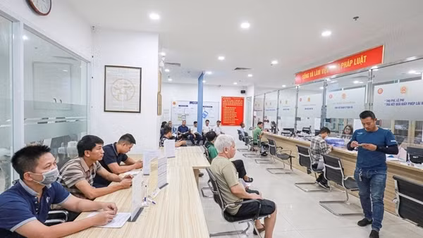Phát hiện “cò mồi” đổi bằng lái xe, sẽ xử lý nghiêm