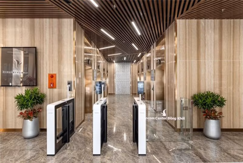 Khám phá hệ thống an ninh khiến khách “chọn mặt gửi vàng” Vincom Center Đồng Khởi -0