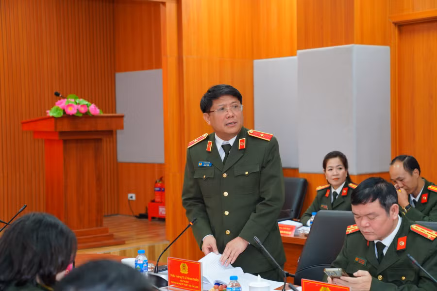 Nâng cao chất lượng đội ngũ cán bộ hậu cần- kỹ thuật CAND&nbsp;là một nhiệm vụ chiến lược trong bối cảnh hiện nay -0