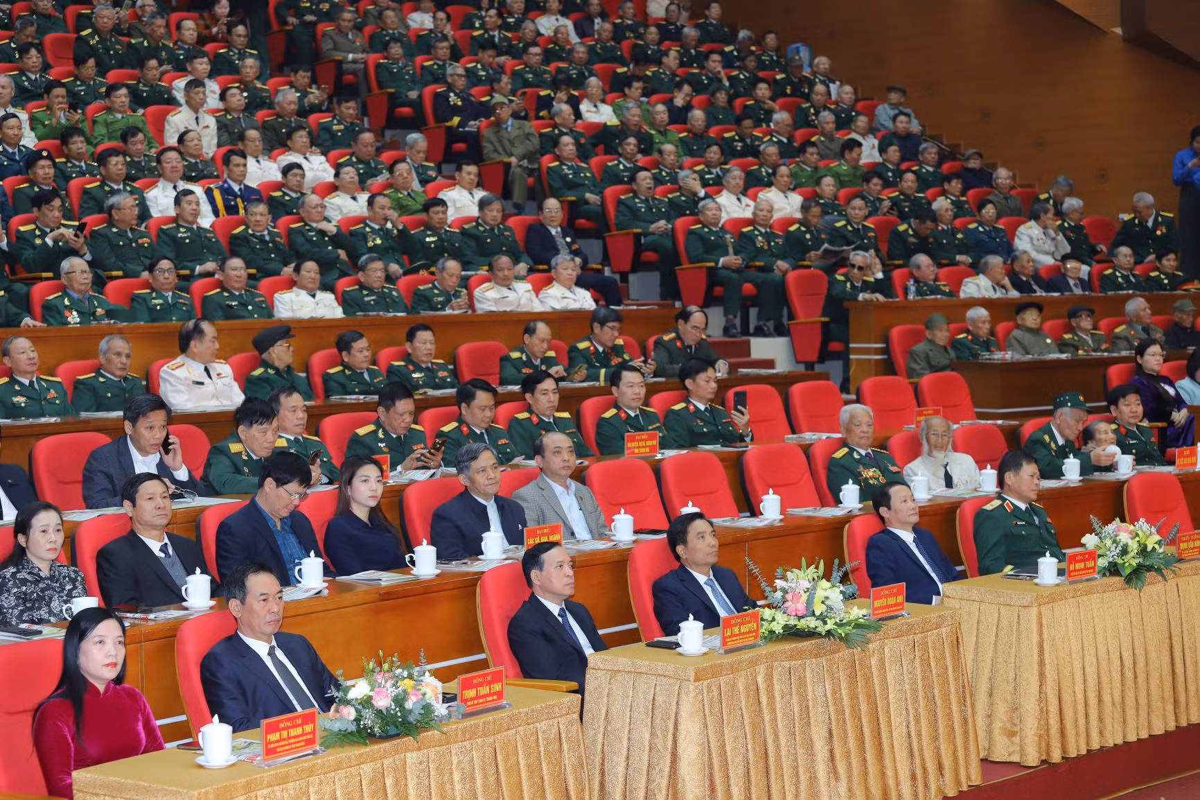 Tỉnh Thanh Hóa gặp mặt cán bộ Quân đội, Công an nghỉ hưu -0