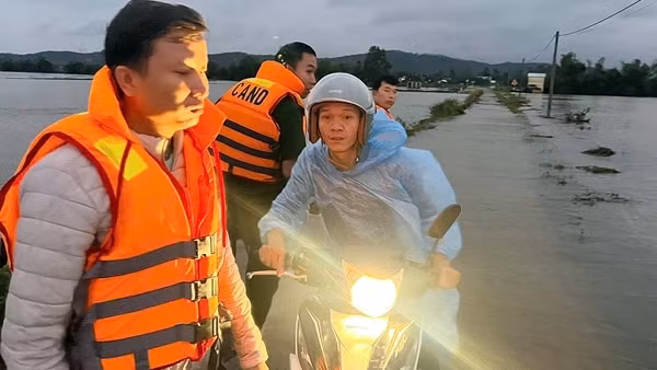 4 học sinh đuối nước thương tâm