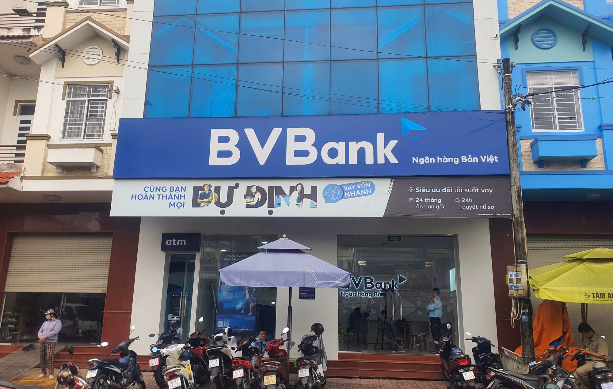 Người phụ nữ suýt mất 139 triệu đồng khi yêu đương qua mạng -0