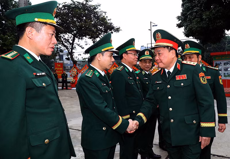 Trường Trung cấp 24 Biên phòng long trọng tổ chức Lễ đón nhận Huân chương Bảo vệ Tổ quốc -3