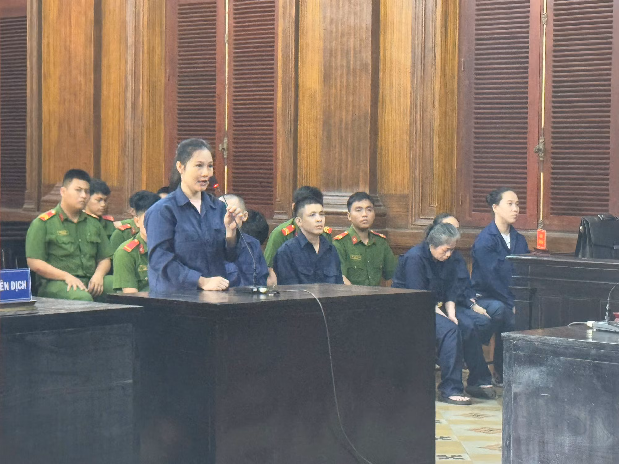 Bốn bị cáo trong đường dây ma túy do ông trùm Việt kiều cầm đầu bị tuyên án tử hình -0