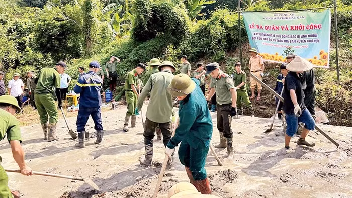 Xóa đói giảm nghèo, tạo tiền đề an ninh kinh tế -0