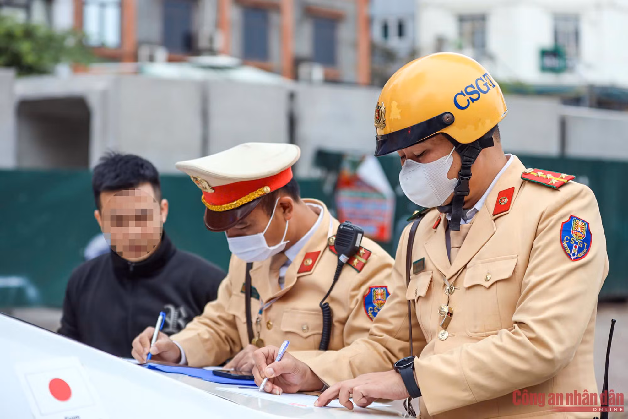 CSGT Hà Nội đồng loạt ra quân cao điểm Tết -6