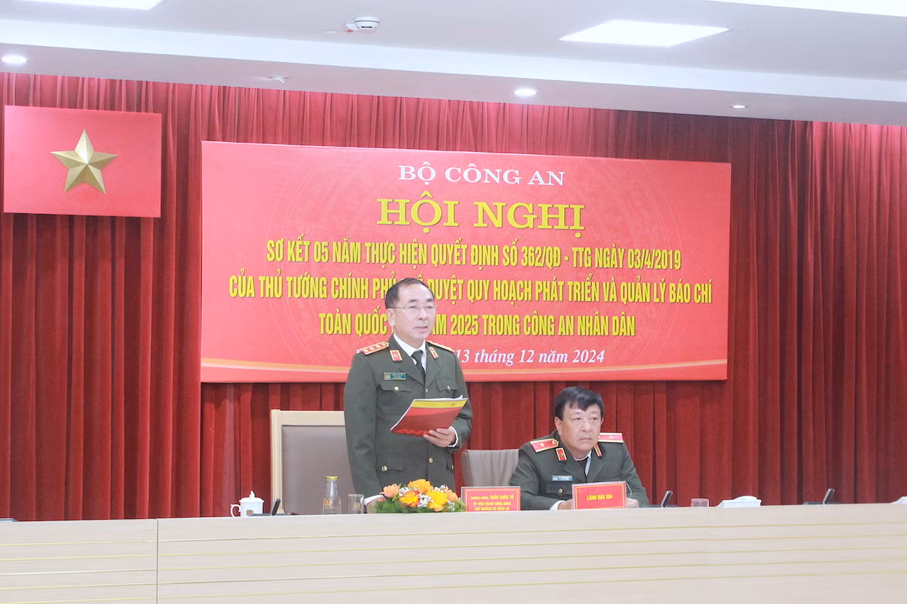 Xác định rõ vai trò, tầm quan trọng của báo chí trong sự nghiệp xây dựng và bảo vệ Tổ quốc -0