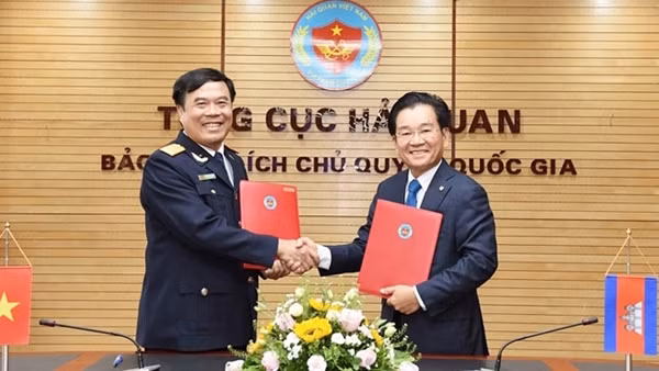 Hải quan Việt Nam- Campuchia thông qua kế hoạch hợp tác trong năm 2025