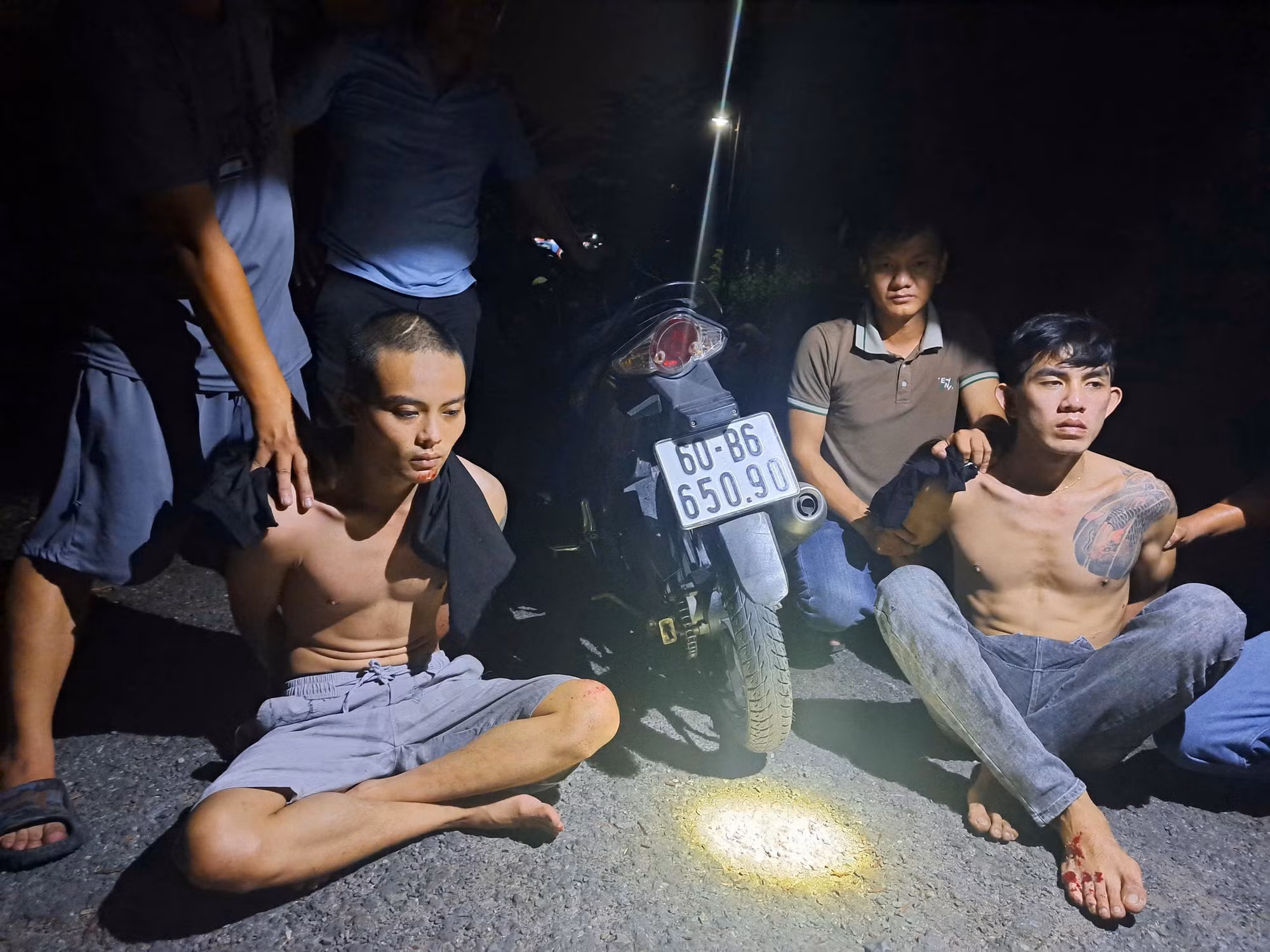 Truy bắt nhanh nhóm đối tượng “đột vòm” trộm cắp tài sản giá trị lớn -0