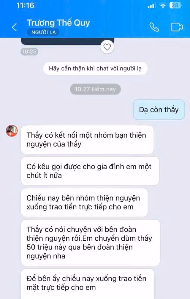 Nữ sinh nghèo đang lo đám tang cho mẹ bị kẻ xấu mạo danh nhằm lừa tiền ủng hộ -0