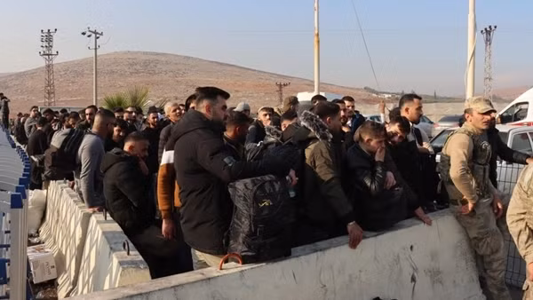 Syria quay cuồng giữa giai đoạn chuyển giao hỗn loạn
