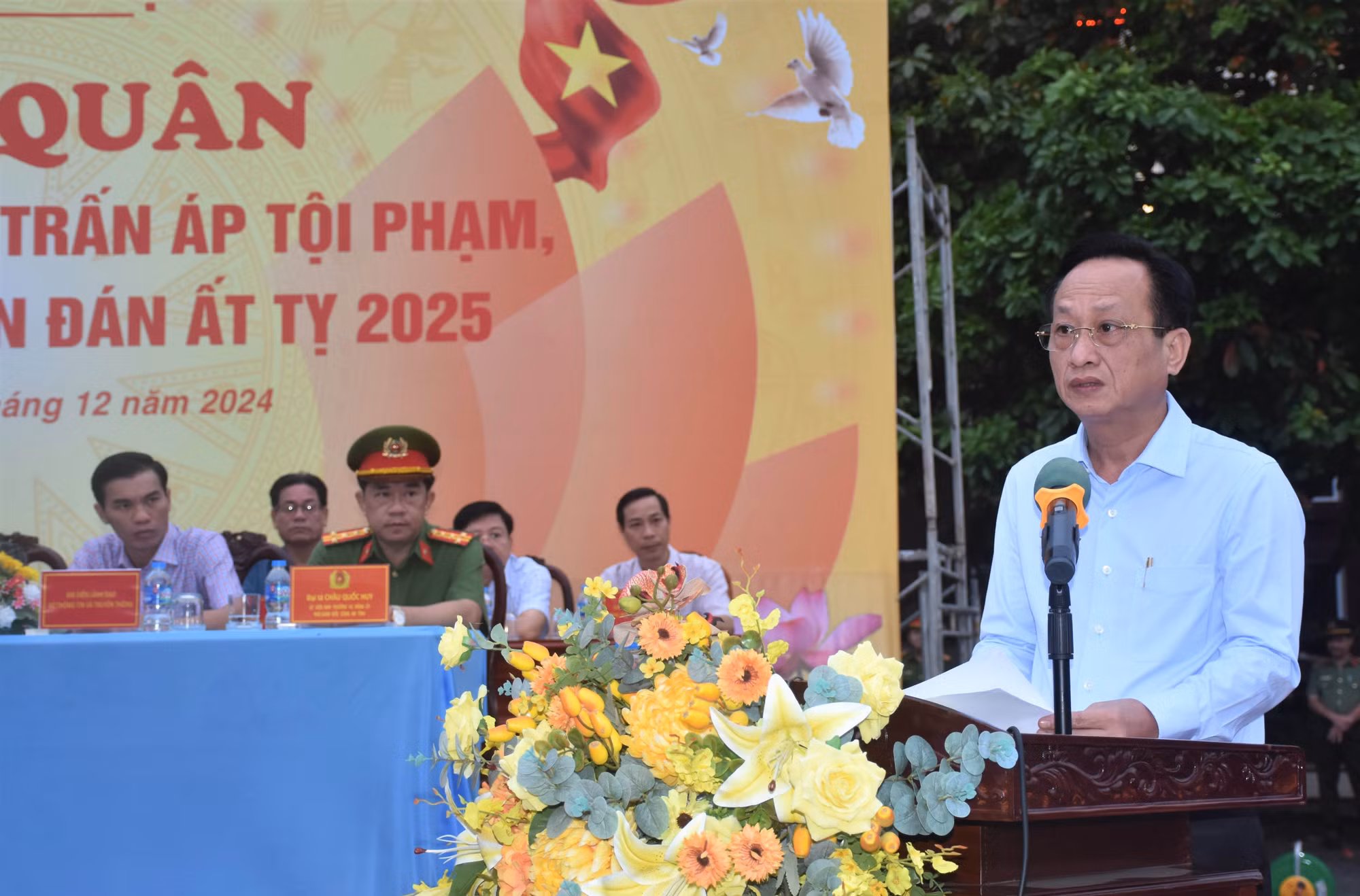 Công an Bạc Liêu ra quân bảo đảm ANNT Tết Nguyên đán Ất Tỵ -0
