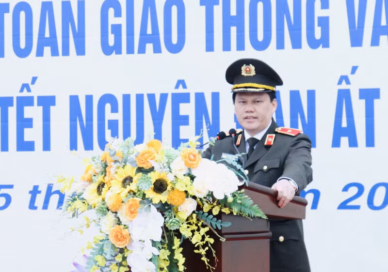 Công an các tỉnh ra quân bảo đảm ANTT Tết Nguyên đán -0