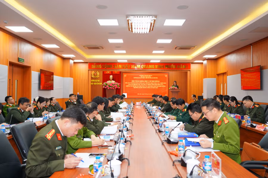 Nâng cao chất lượng đội ngũ cán bộ hậu cần- kỹ thuật CAND&nbsp;là một nhiệm vụ chiến lược trong bối cảnh hiện nay -0