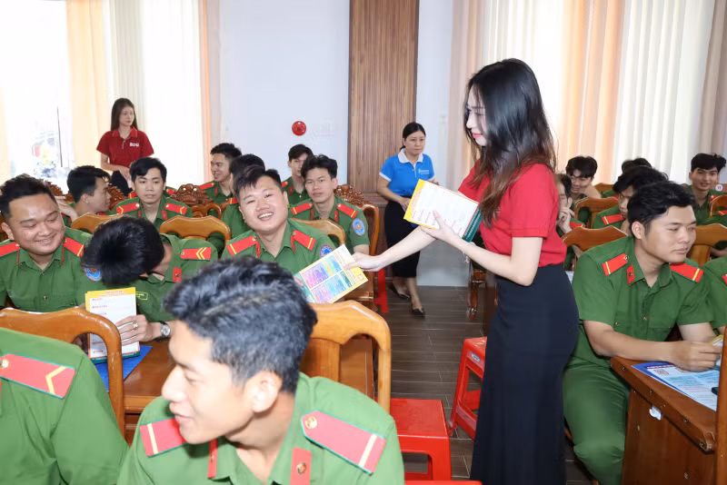 Công an Cà Mau phát triển toàn diện chiến sĩ nghĩa vụ xuất ngũ -1