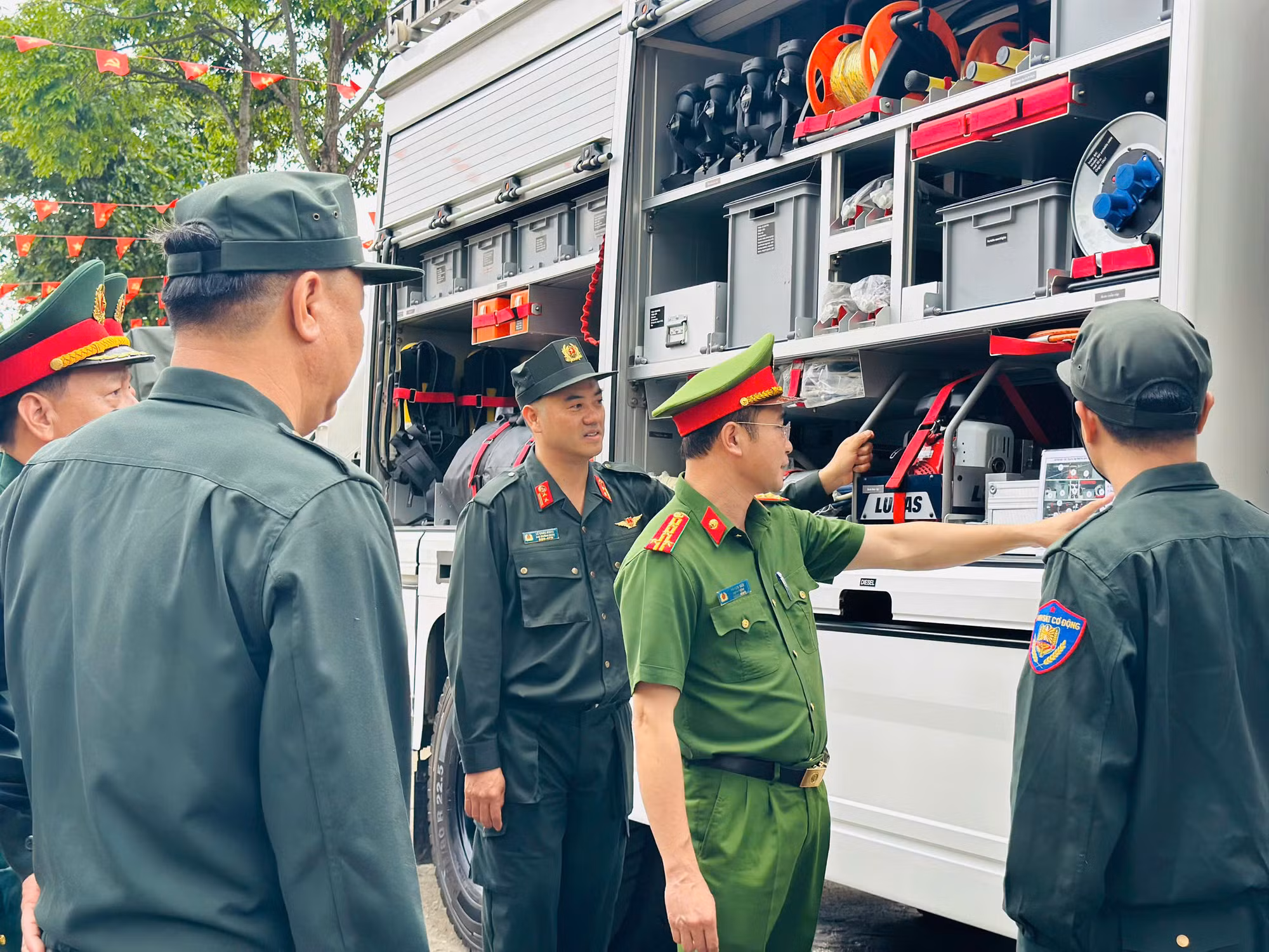 Đoàn Cảnh sát đặc nhiệm số 3 quyết tâm huấn luyện giỏi, sẵn sàng chiến đấu cao -5