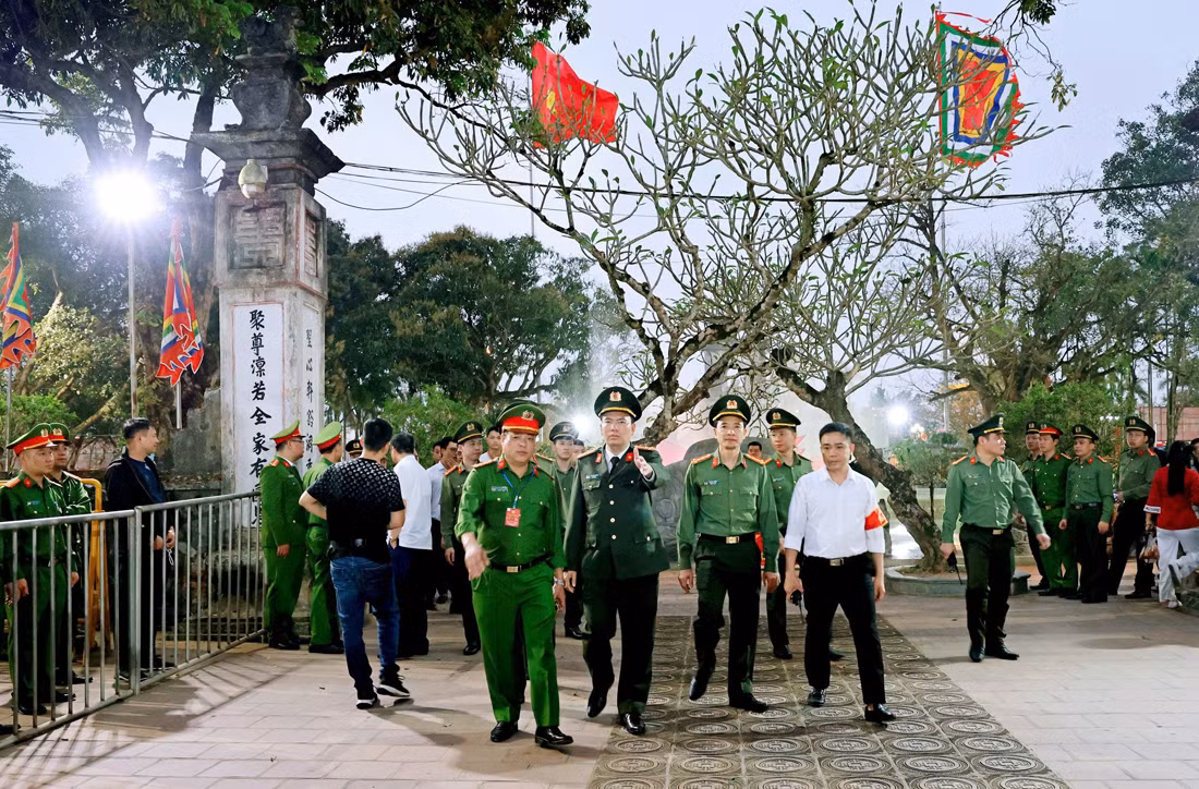 Lễ khai Ấn Đền Trần, tỉnh Ninh Bình diễn ra trang nghiêm, an toàn -0