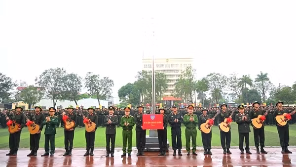 Khai giảng khóa huấn luyện cho gần 17 nghìn chiến sĩ mới tại Bộ Tư lệnh Cảnh sát cơ động