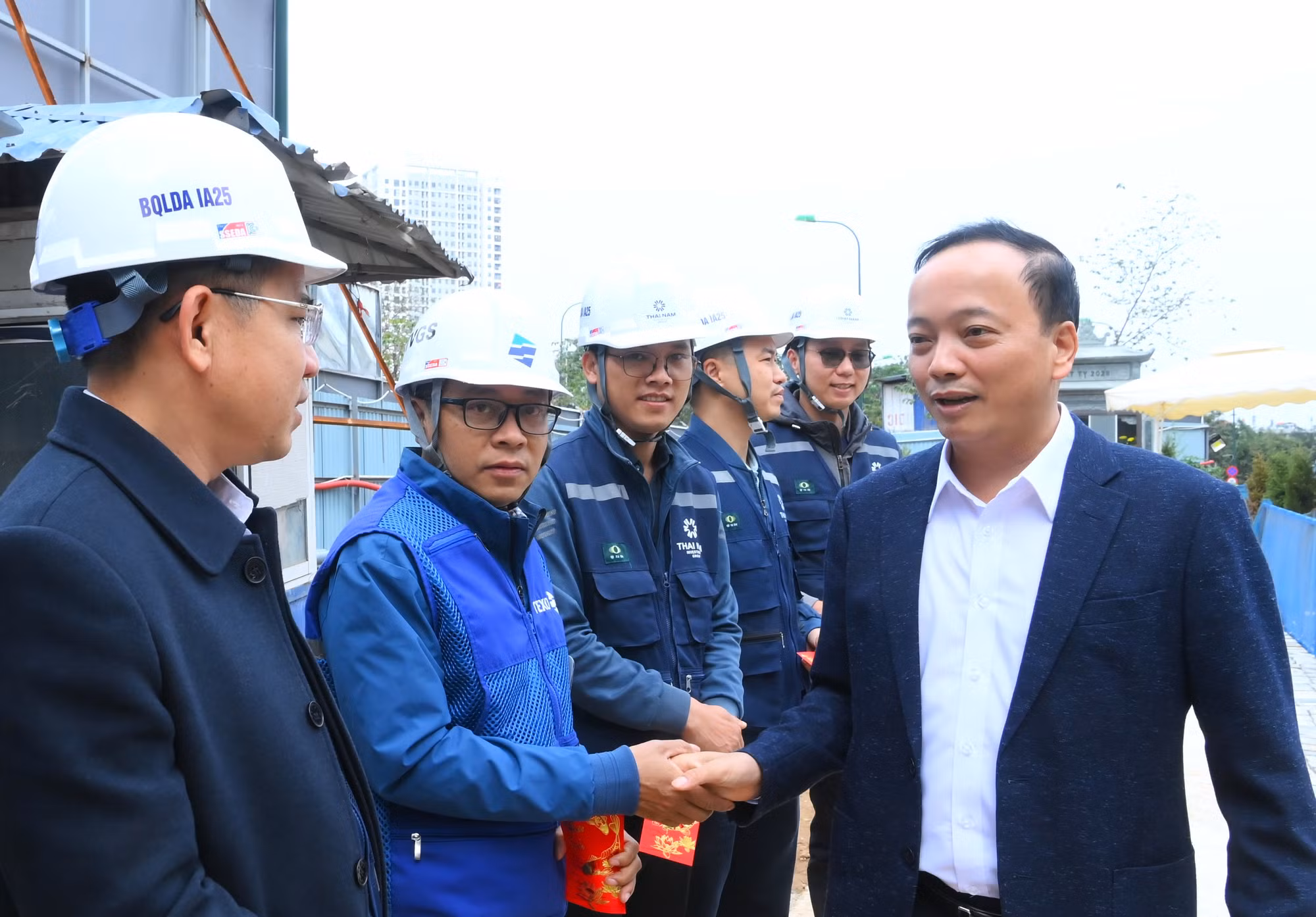 Thứ trưởng Đặng Hồng Đức kiểm tra tiến độ triển khai các dự án xây dựng nhà ở cho lực lượng vũ trang Công an nhân dân -1