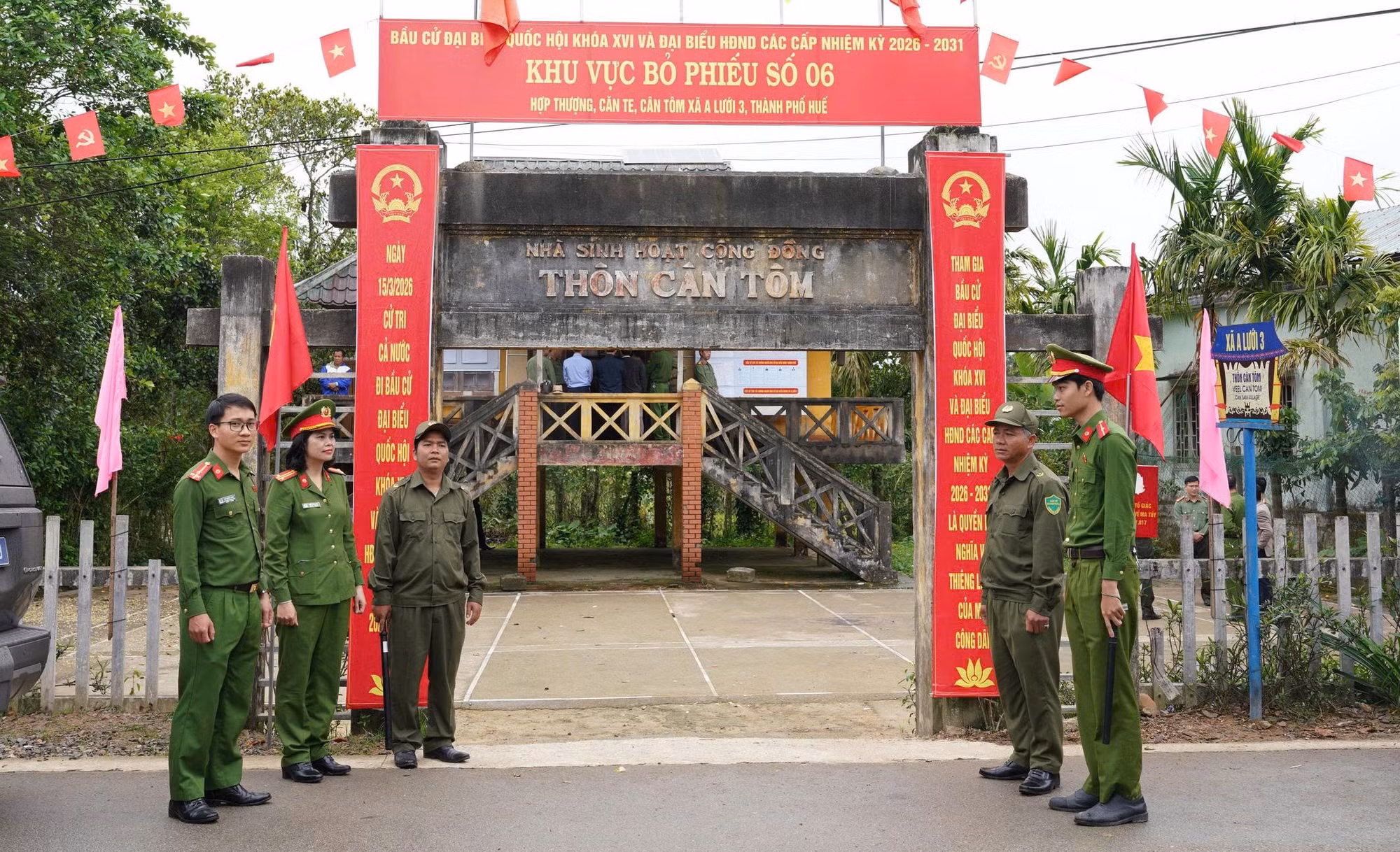 Tuổi trẻ Công an TP Huế xung kích, lập công, góp sức giữ bình yên địa bàn trước “Ngày hội lớn” -0