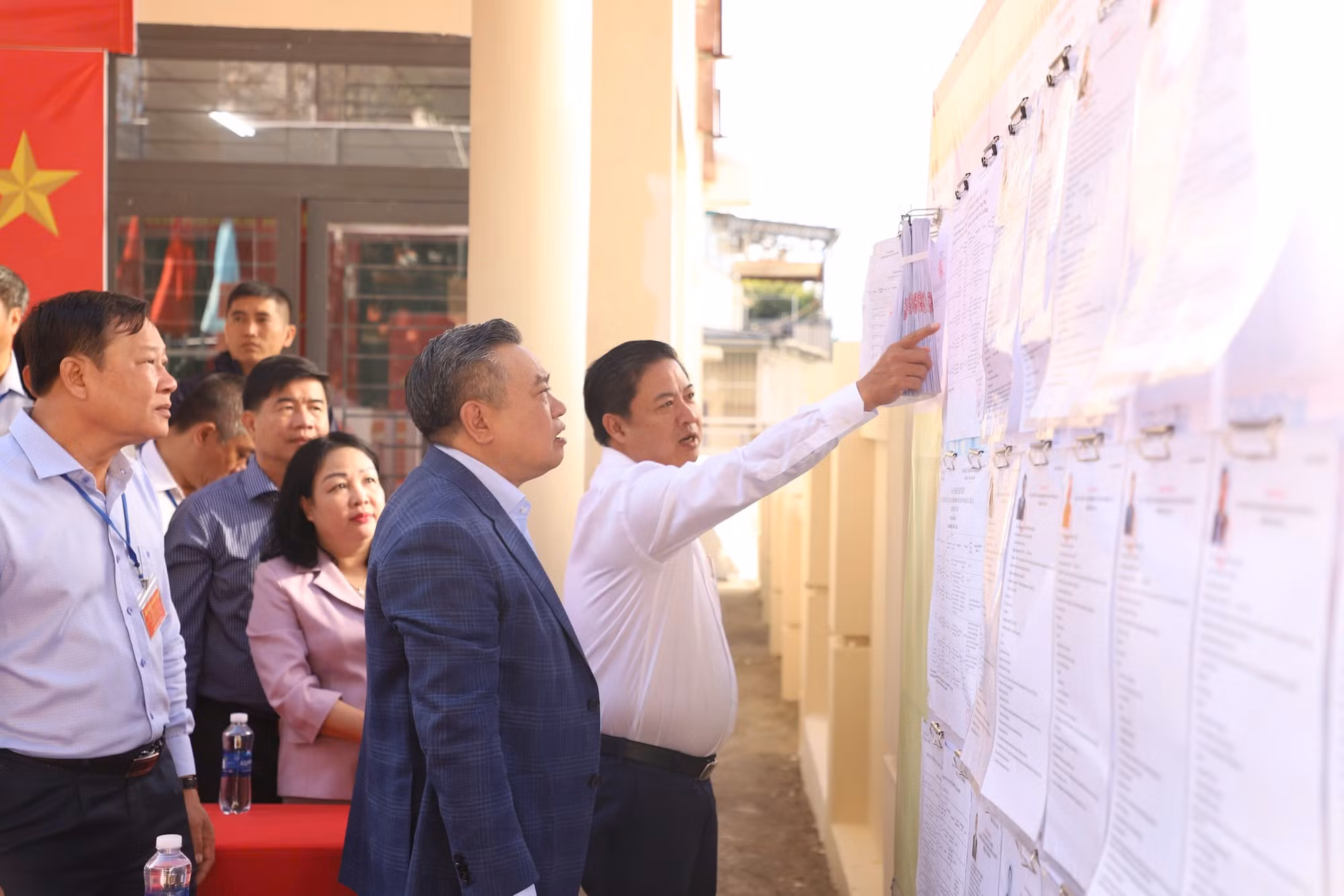Chủ nhiệm UBKT Trung ương Trần Sỹ Thanh kiểm tra công tác bầu cử tại Đắk Lắk -0