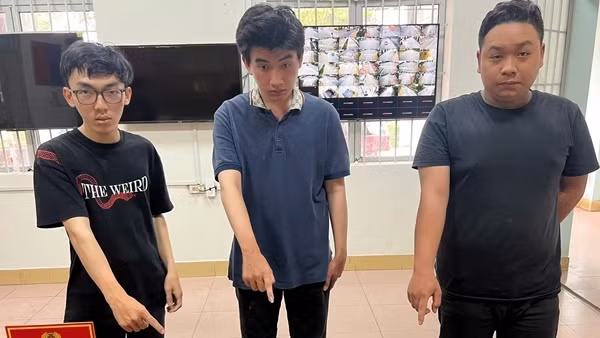 Tìm bị hại liên quan vụ giả danh Công an chiếm đoạt tài sản