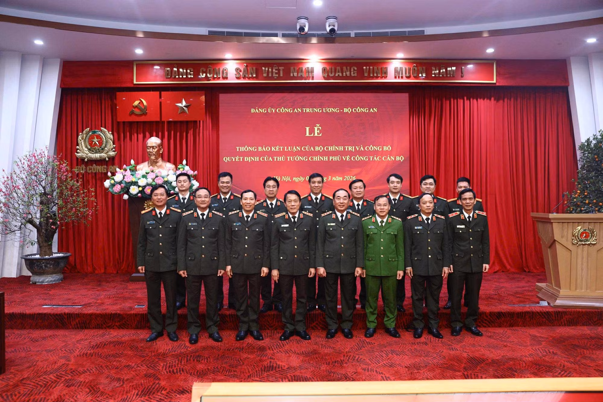 Ghi nhận gần nửa thế kỷ cống hiến của Thượng tướng Trần Quốc Tỏ -0