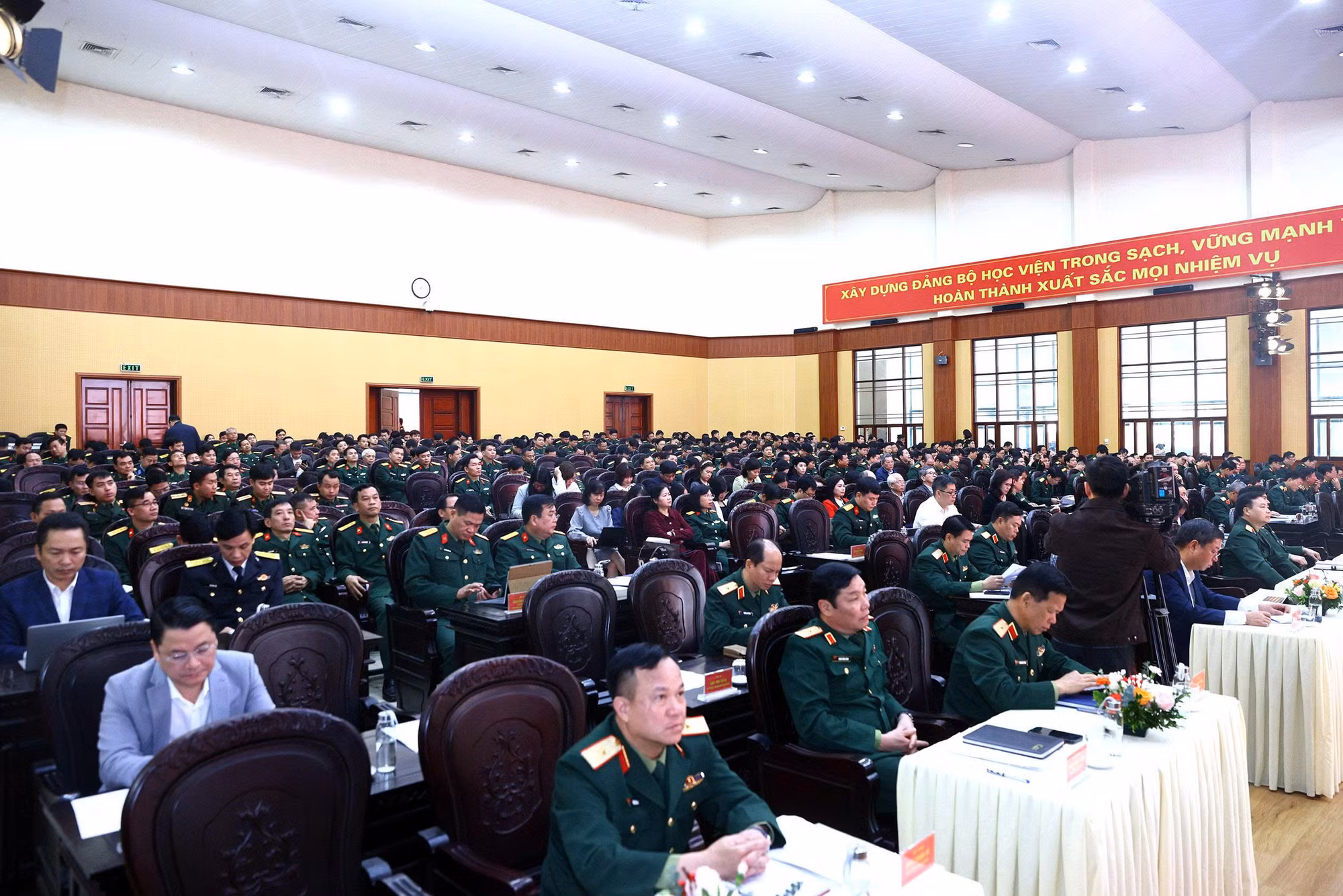 Phát huy vai trò của khoa học, công nghệ, đổi mới sáng tạo và chuyển đổi số trong thực hiện Nghị quyết Đại hội XIV của Đảng -0
