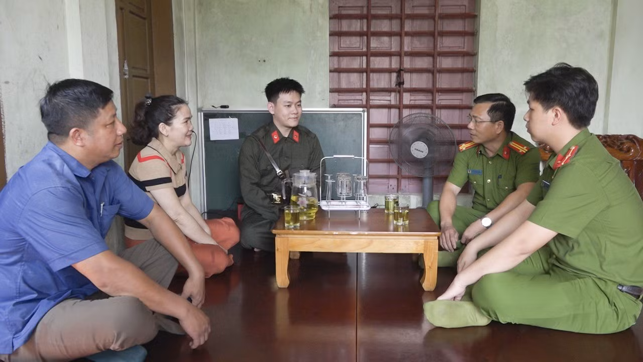 Gần 100 sinh viên Quảng Trị tốt nghiệp đại học, cao đẳng thực hiện nghĩa vụ tham gia CAND -0
