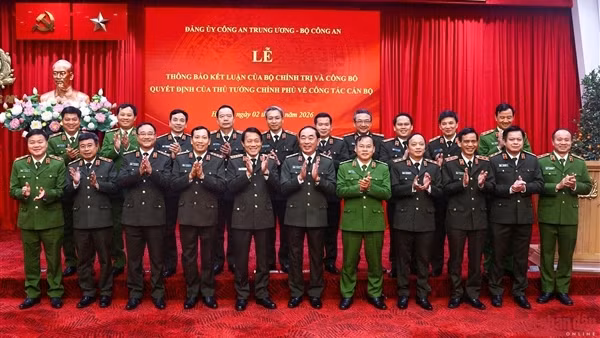 Ghi nhận gần nửa thế kỷ cống hiến của Thượng tướng Trần Quốc Tỏ
