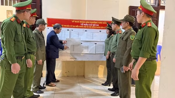 Chủ động từ sớm, giữ vững từ cơ sở, bảo đảm tuyệt đối an ninh cuộc bầu cử