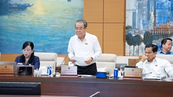 Cử tri lo lắng về tăng giá điện, giá&nbsp;nước, chi phí học thêm