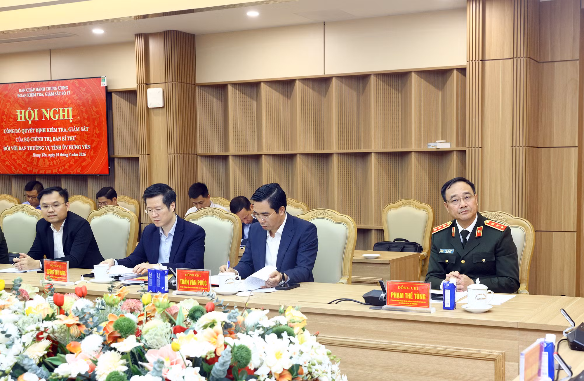 Công bố kế hoạch kiểm tra, giám sát đối với Ban Thường vụ Tỉnh ủy Hưng Yên -1