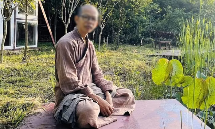 Giáo hội Phật giáo Việt Nam thông tin về nhân vật mặc áo cư sĩ đang gây xôn xao mạng xã hội -0