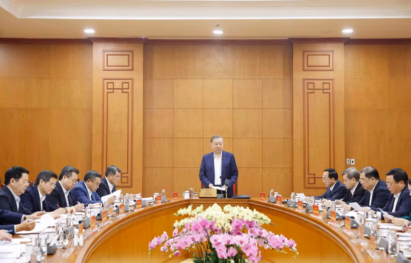 'Khắc phục tình trạng thừa người quen việc cũ nhưng thiếu người làm việc mới' -0