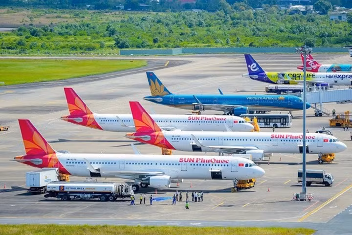 Thông tin mới nhất về hoạt động vận tải hàng không trước chiến sự tại Khu vực Trung Đông -0
