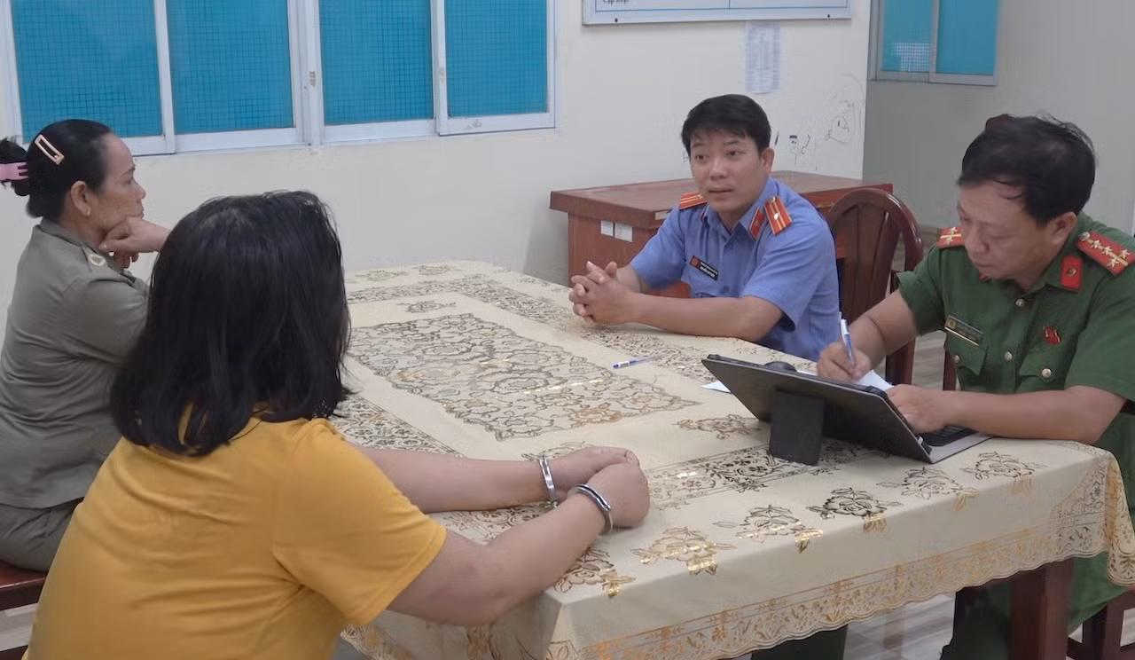 bản sao nguyễn thị k.t tại cơ quan công an.jpg -0