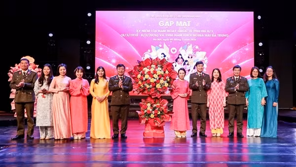 Phát huy vai trò của nữ cán bộ, chiến sĩ Cục Truyền thông CAND trong xây dựng lực lượng, văn hóa CAND